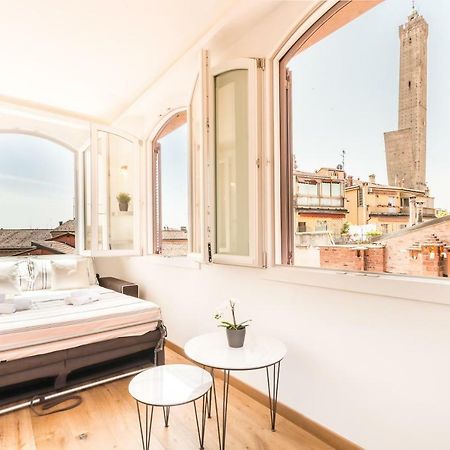 4 Star Two Towers Appartement Bologna Buitenkant foto